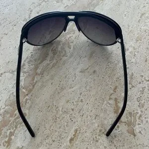 Chloe | Accessories | Chloe Cl221 Aviator Black Sunglasses  display picture 3